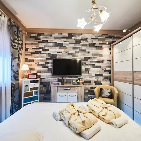 Alpremira Апартаменты *